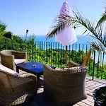 Decora Sea View *