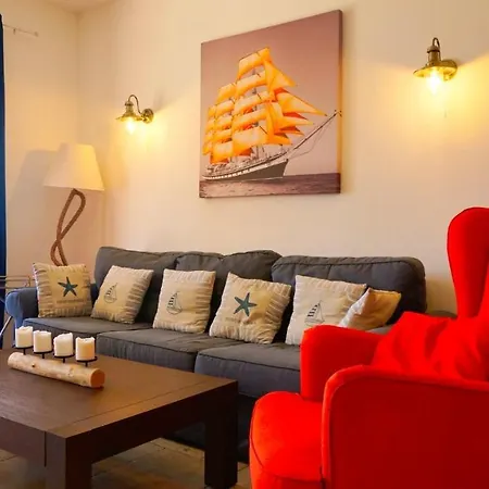 Decora Sea View Apartment