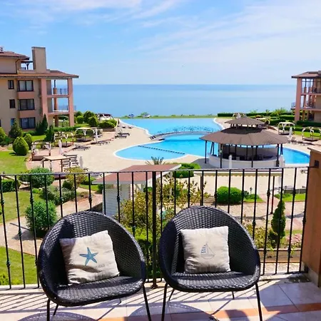 شقة Decora Sea View *