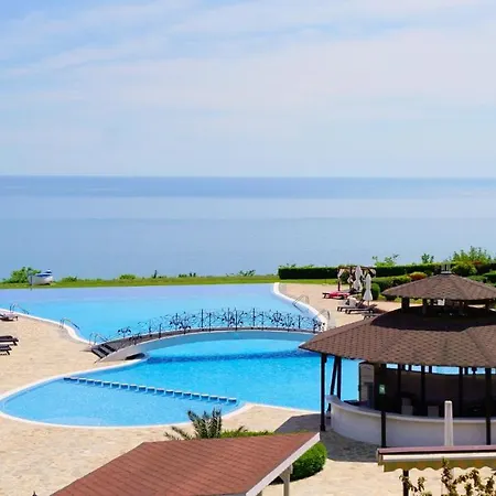Decora Sea View Appartement Topola